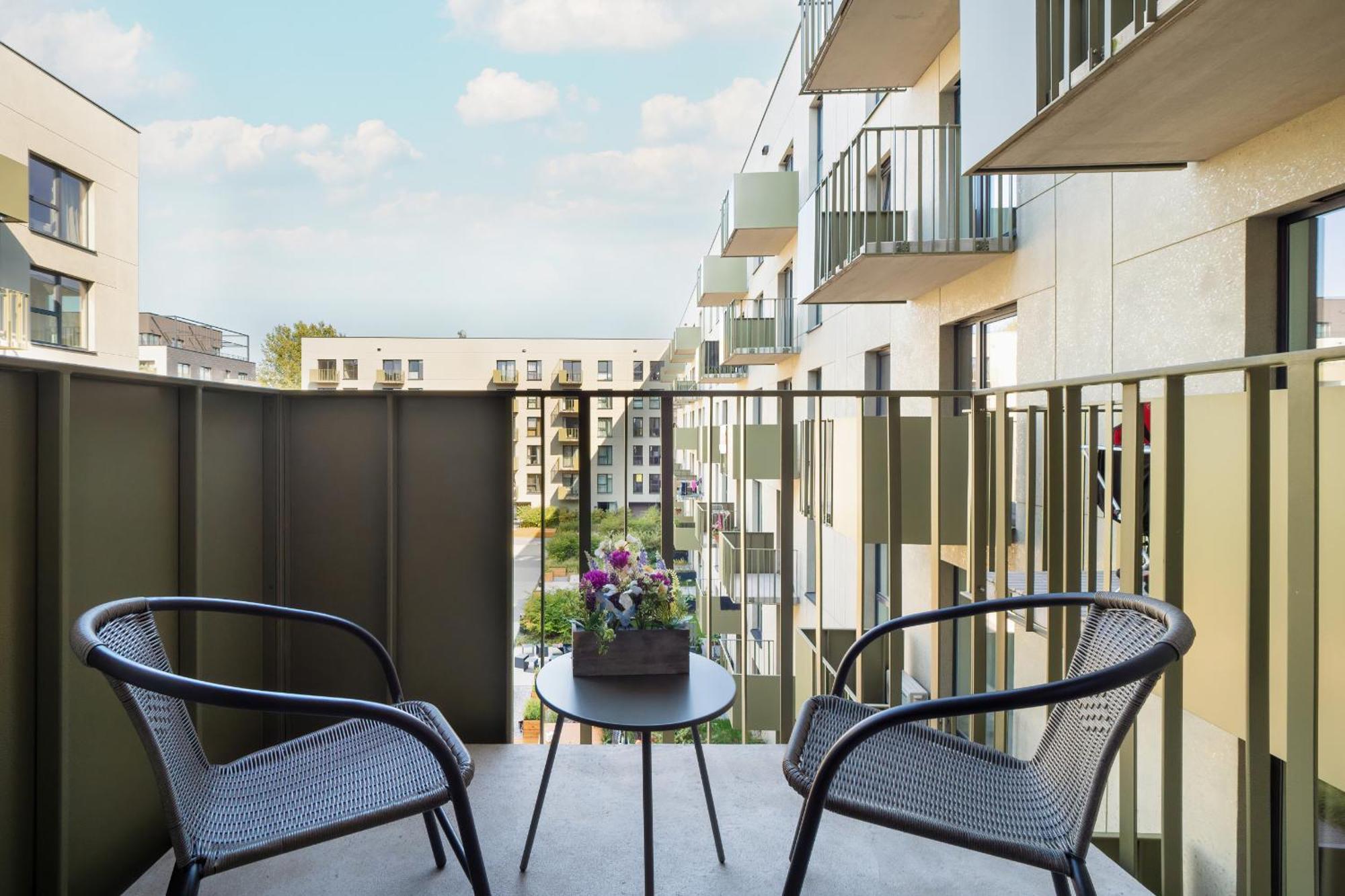 Luksusowe Studio W Lodzi Z Biurkiem, Balkonem I Klimatyzatorem By Renters Prestige Екстер'єр фото